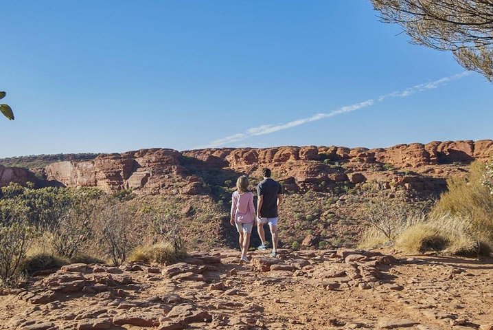 The Amazing Kings Canyon 4-Hours Walking Tour and Hike - Restaurant Darwin